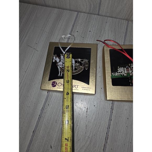 Charleston, SC ChemArt Horse drawn Carriage The Inn Christmas Place Ornament - Picture 6 of 15